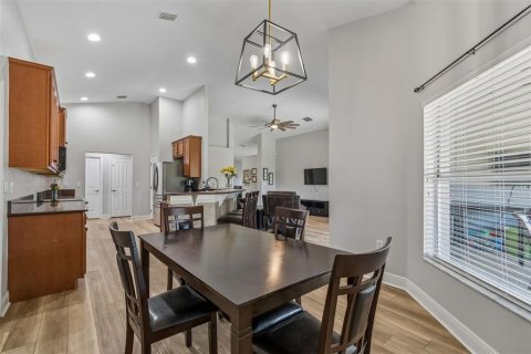 House in Wesley Chapel, Florida 5 bedrooms, 311.97 sq.m. № 2224747 - photo 29