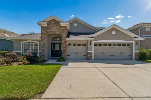 House in Wesley Chapel, Florida 5 bedrooms, 311.97 sq.m. № 2224747 - photo 2