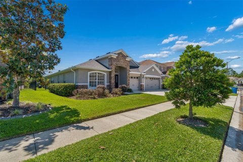 House in Wesley Chapel, Florida 5 bedrooms, 311.97 sq.m. № 2224747 - photo 7