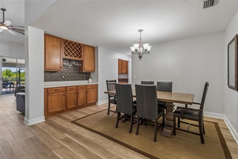House in Wesley Chapel, Florida 5 bedrooms, 311.97 sq.m. № 2224747 - photo 17