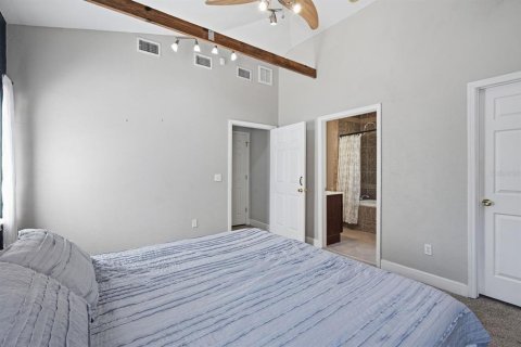 Villa ou maison à louer à Saint Petersburg, Floride: 4 chambres, 177.54 m2 № 2425687 - photo 22