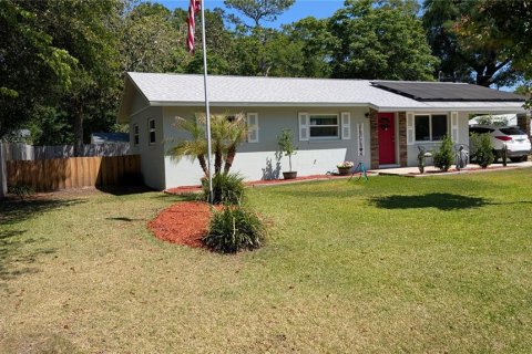 House in Ocala, Florida 3 bedrooms, 144.93 sq.m. № 1642605 - photo 5