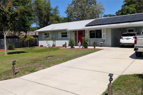 House in Ocala, Florida 3 bedrooms, 144.93 sq.m. № 1642605 - photo 6