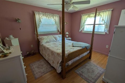 House in Ocala, Florida 3 bedrooms, 144.93 sq.m. № 1642605 - photo 23