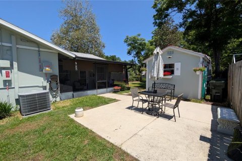 House in Ocala, Florida 3 bedrooms, 144.93 sq.m. № 1642605 - photo 15