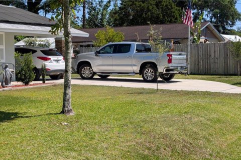 House in Ocala, Florida 3 bedrooms, 144.93 sq.m. № 1642605 - photo 4