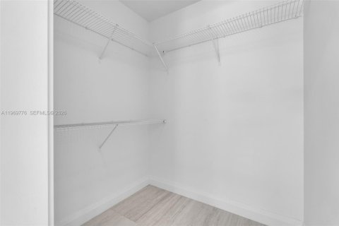 Купить виллу или дом в Катлер-Бей, Флорида 4 спальни, 172.98м2, № 2049692 - фото 27