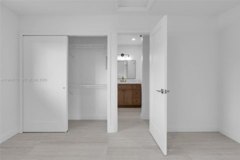 Купить виллу или дом в Катлер-Бей, Флорида 4 спальни, 172.98м2, № 2049692 - фото 20