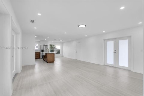 Купить виллу или дом в Катлер-Бей, Флорида 4 спальни, 172.98м2, № 2049692 - фото 8