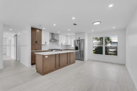 Купить виллу или дом в Катлер-Бей, Флорида 4 спальни, 172.98м2, № 2049692 - фото 9