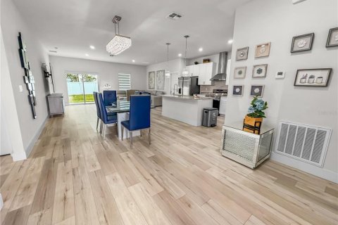 Villa ou maison à vendre à Ocala, Floride: 4 chambres, 165.55 m2 № 2149162 - photo 5