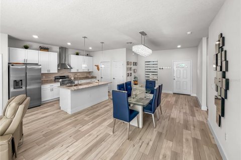 Villa ou maison à vendre à Ocala, Floride: 4 chambres, 165.55 m2 № 2149162 - photo 4