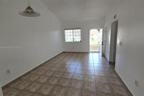 Condominio en venta en Miami, Florida, 2 dormitorios, 88.26 m2 № 1968081 - foto 4