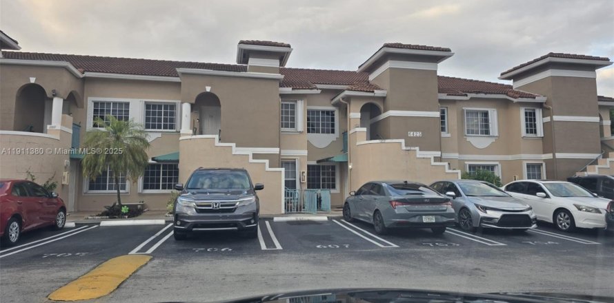 Condo à Miami, Floride, 2 chambres  № 1968081