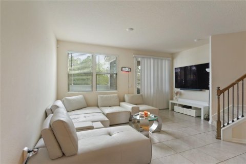 Townhouse in Palm Coast, Florida 3 bedrooms, 163.32 sq.m. № 2386009 - photo 6