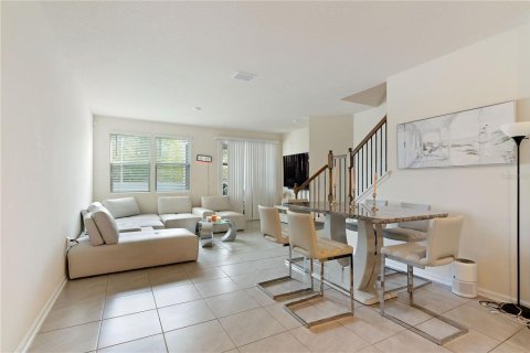 Townhouse in Palm Coast, Florida 3 bedrooms, 163.32 sq.m. № 2386009 - photo 4