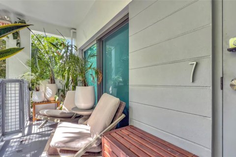 Adosado en venta en Miami Beach, Florida, 4 dormitorios, 260.96 m2 № 1461380 - foto 2