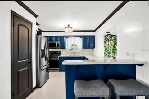 Casa en venta en Saint Petersburg, Florida, 4 dormitorios, 157.19 m2 № 2101536 - foto 7