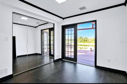 Casa en venta en Saint Petersburg, Florida, 4 dormitorios, 157.19 m2 № 2101536 - foto 11