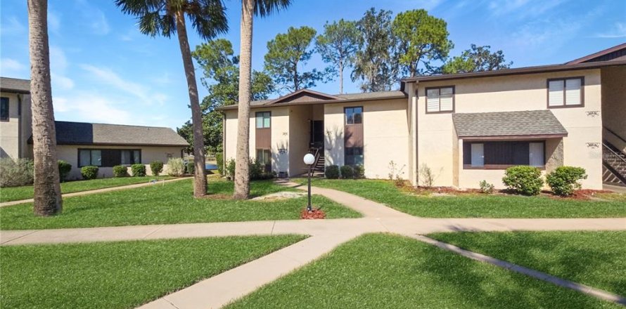Condo in Ocala, Florida, 1 bedroom  № 2233876