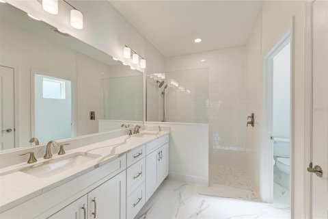 Casa en venta en Sarasota, Florida, 3 dormitorios, 172.8 m2 № 2386035 - foto 26