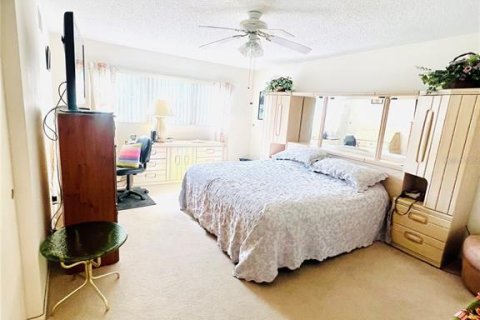 Copropriété à louer à Clearwater, Floride: 2 chambres, 130.06 m2 № 2097981 - photo 2