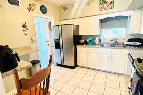 Copropriété à louer à Clearwater, Floride: 2 chambres, 130.06 m2 № 2097981 - photo 10