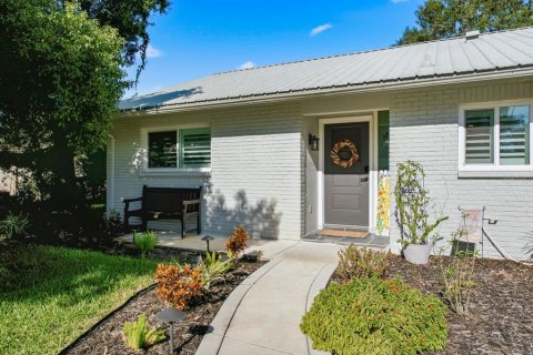 Casa en venta en Palm Harbor, Florida, 3 dormitorios, 153.1 m2 № 2430617 - foto 4
