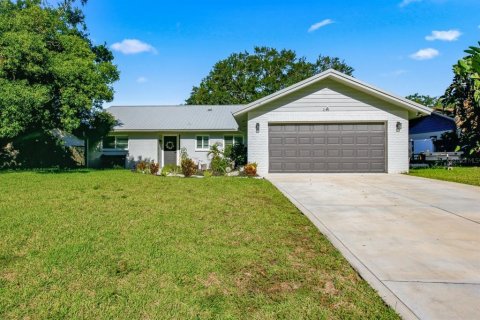 Casa en Palm Harbor, Florida 3 dormitorios, 153.1 m2 № 2430617