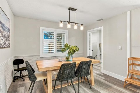 Casa en venta en Palm Harbor, Florida, 3 dormitorios, 153.1 m2 № 2430617 - foto 14