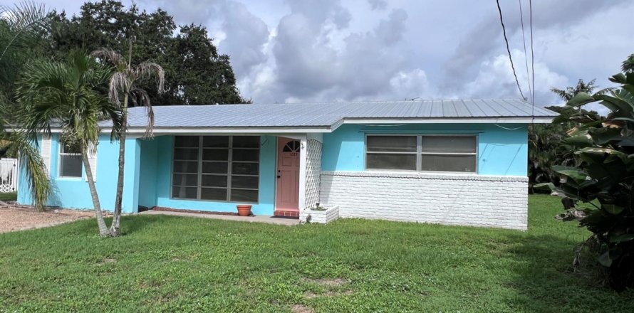 Casa en Stuart, Florida 3 dormitorios, 118.54 m2 № 2413283