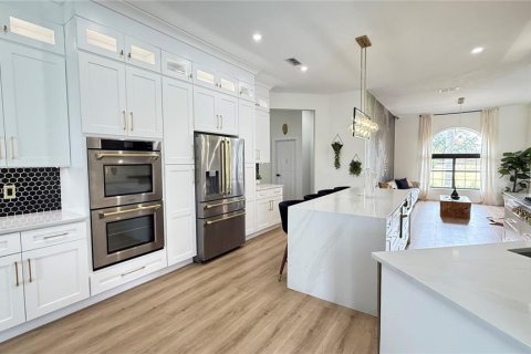 Villa ou maison à vendre à Sanford, Floride: 4 chambres, 251.86 m2 № 2151523 - photo 12