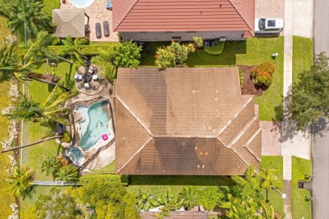 Casa en venta en Miramar, Florida, 4 dormitorios, 281.4 m2 № 1921941 - foto 30