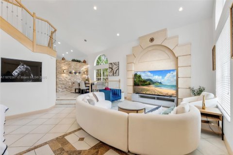 Casa en venta en Miramar, Florida, 4 dormitorios, 281.4 m2 № 1921941 - foto 24