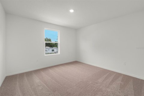 House in Astatula, Florida 4 bedrooms, 191.29 sq.m. № 1522802 - photo 17