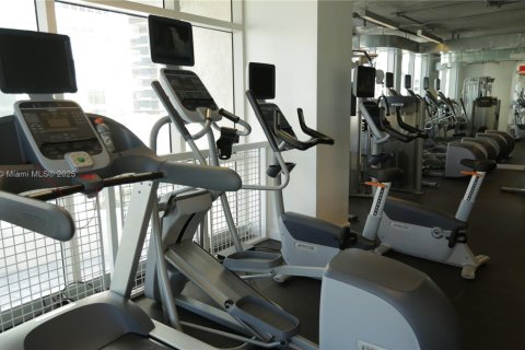 Купить кондоминиум в Майами, Флорида 2 спальни, 132.01м2, № 1744031 - фото 17