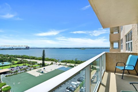 Copropriété à louer à Riviera Beach, Floride: 1 chambre, 83.61 m2 № 1927140 - photo 2