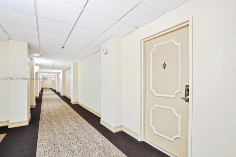 Copropriété à louer à Riviera Beach, Floride: 1 chambre, 83.61 m2 № 1927140 - photo 4