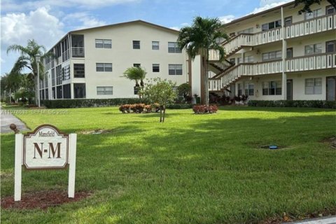 Condominio en alquiler en Boca Raton, Florida, 2 dormitorios, 78.04 m2 № 2080190 - foto 19