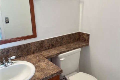 Condominio en alquiler en Boca Raton, Florida, 2 dormitorios, 78.04 m2 № 2080190 - foto 9