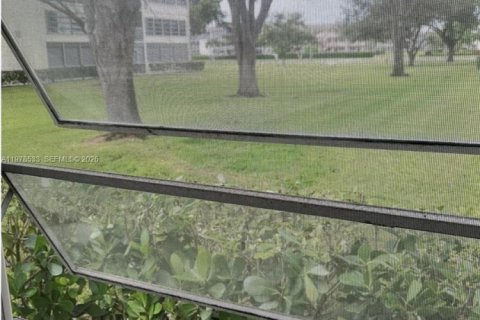 Condominio en alquiler en Boca Raton, Florida, 2 dormitorios, 78.04 m2 № 2080190 - foto 13