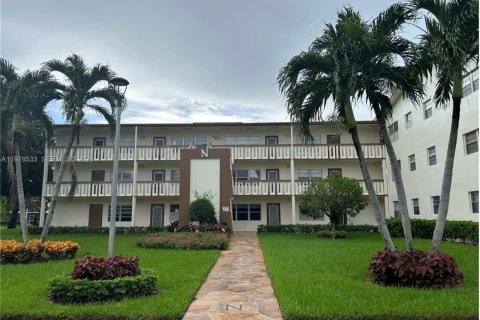 Condominio en Boca Raton, Florida, 2 dormitorios  № 2080190