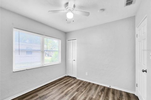 Villa ou maison à louer à Clearwater, Floride: 3 chambres, 144.18 m2 № 2425791 - photo 11