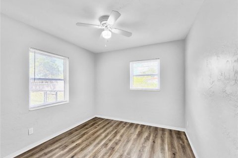 Villa ou maison à louer à Clearwater, Floride: 3 chambres, 144.18 m2 № 2425791 - photo 10