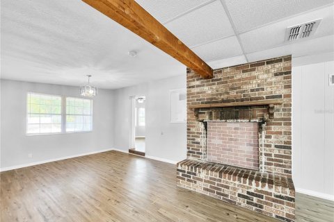 Villa ou maison à louer à Clearwater, Floride: 3 chambres, 144.18 m2 № 2425791 - photo 4