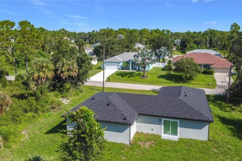 Casa en alquiler en North Port, Florida, 3 dormitorios, 148.64 m2 № 1898547 - foto 3