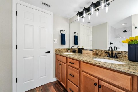 Apartment in Kissimmee, Florida 2 bedrooms, 82.22 sq.m. № 2213491 - photo 18