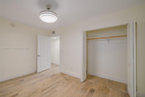 Copropriété à louer à Miami, Floride: 2 chambres, 95.69 m2 № 1785698 - photo 27