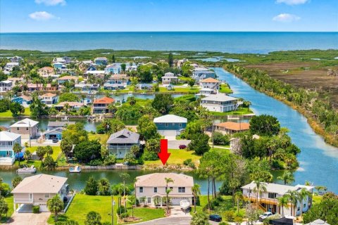 Купить виллу или дом в Эрнандо-Бич, Флорида 7 комнат, 147.71м2, № 2329464 - фото 3
