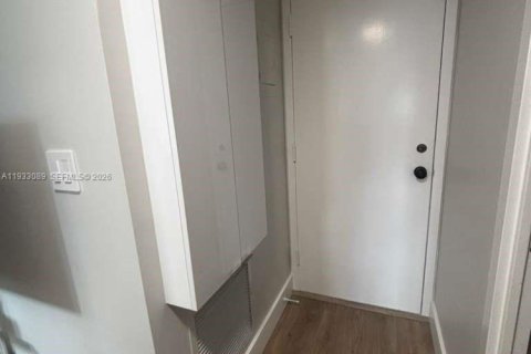 Купить кондоминиум в Санни-Айлс-Бич, Флорида 2 спальни, 102.66м2, № 2061013 - фото 17